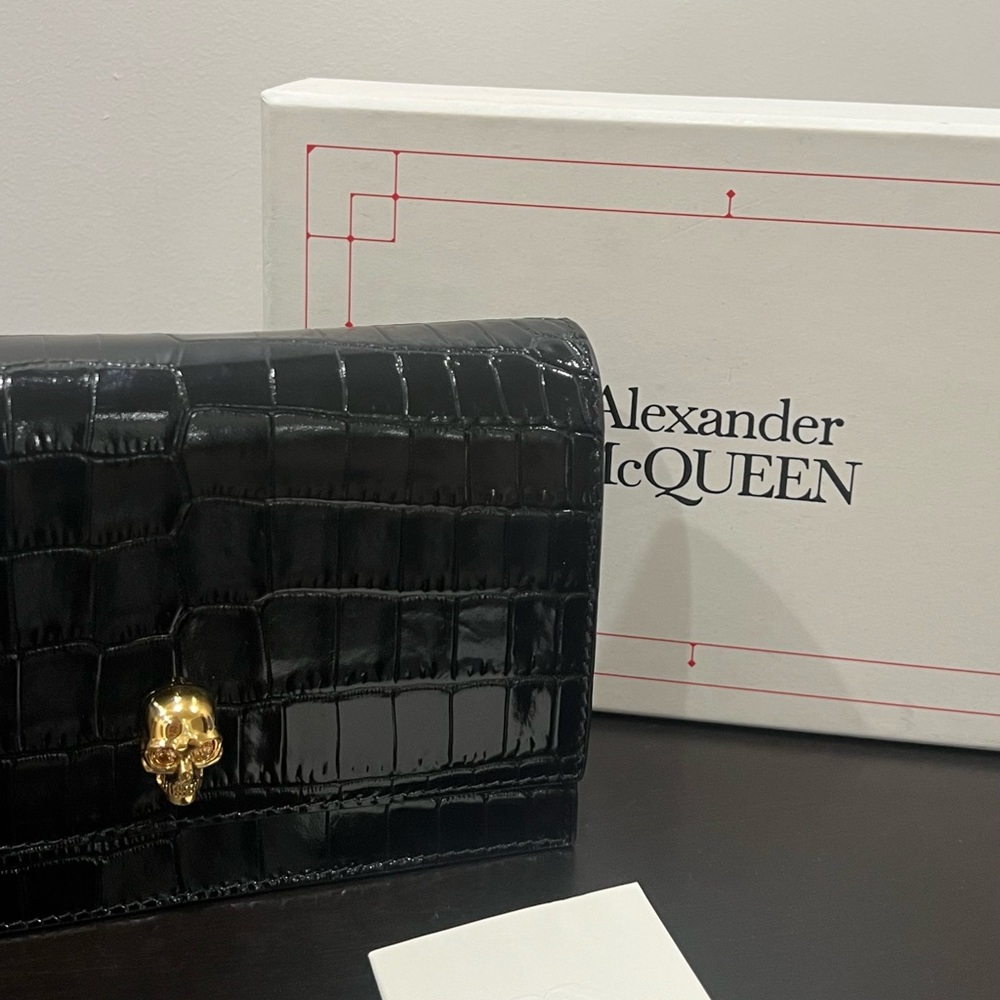 Mini Mock-Croc Crossbody Bag with Small Skull Black in and Out